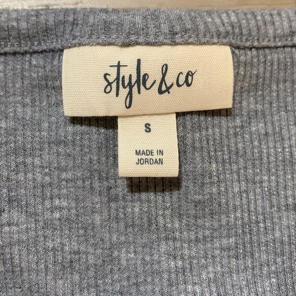 Soft Henley Long Sleeve Tops in White and Gray - Picture 6 of 15